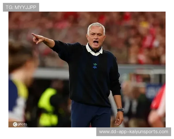 穆里尼奥深陷欧冠困局，本菲卡面临生死战，穆里尼奥执教本菲卡