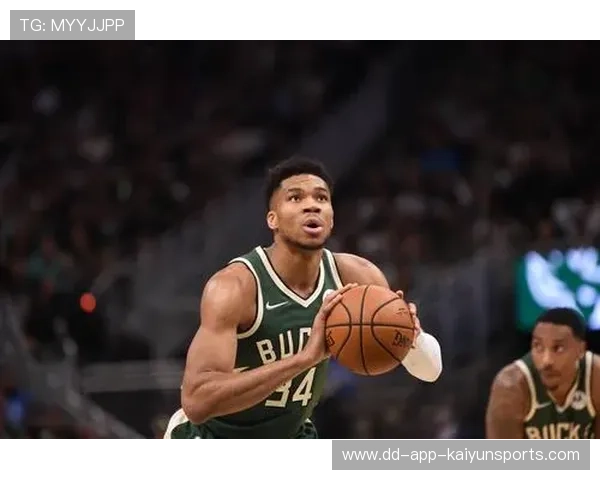 字母哥背身强吃得手,禁区硬解无人能挡,字母哥背打集锦