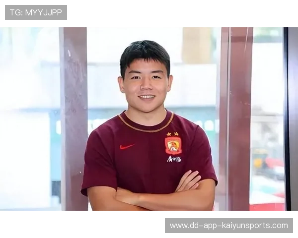 徐彬加盟狼队,英超之路期待新星崭露